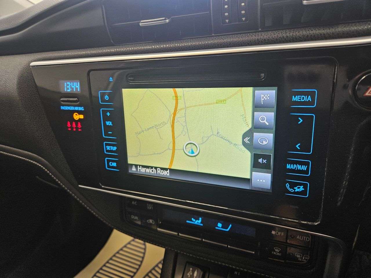 2016 TOYOTA AURIS 2016 TOYOTA AURIS