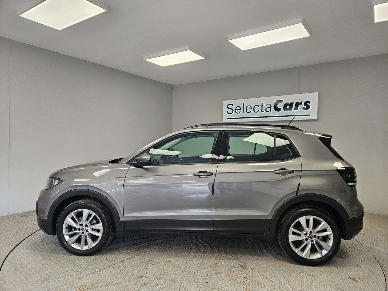 2021 VOLKSWAGEN T-CROSS 2021 VOLKSWAGEN T-CROSS