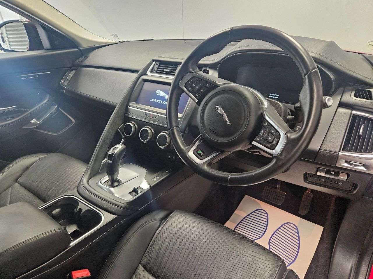 2020 JAGUAR E-PACE 2020 JAGUAR E-PACE