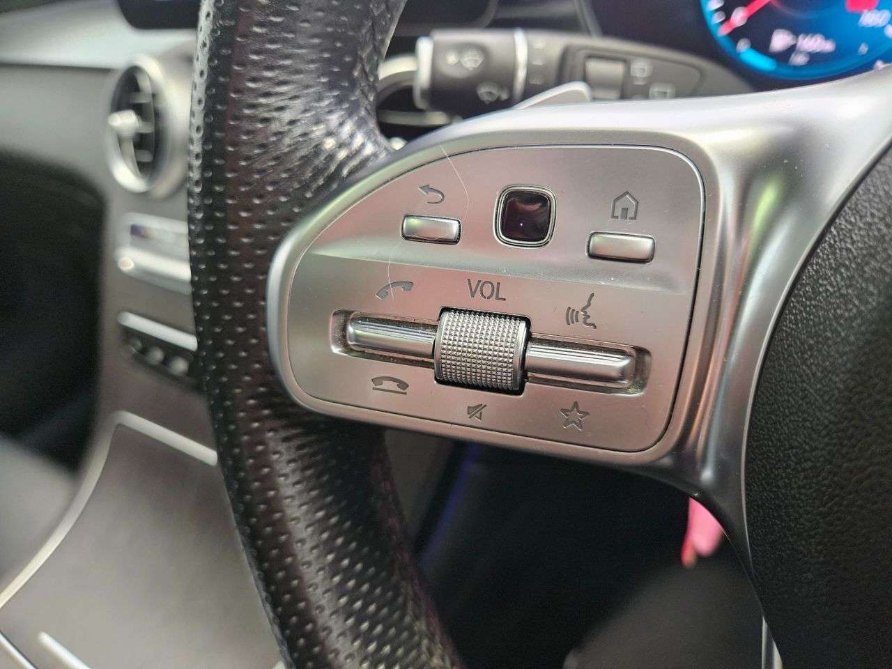 2021 MERCEDES-BENZ GLC 2021 MERCEDES-BENZ GLC