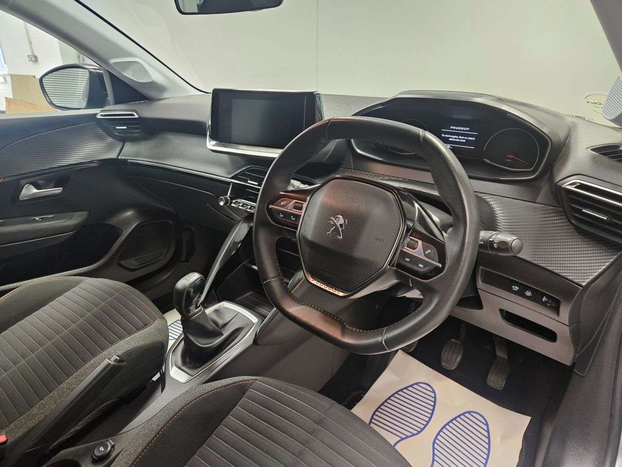 2022 PEUGEOT 208 2022 PEUGEOT 208