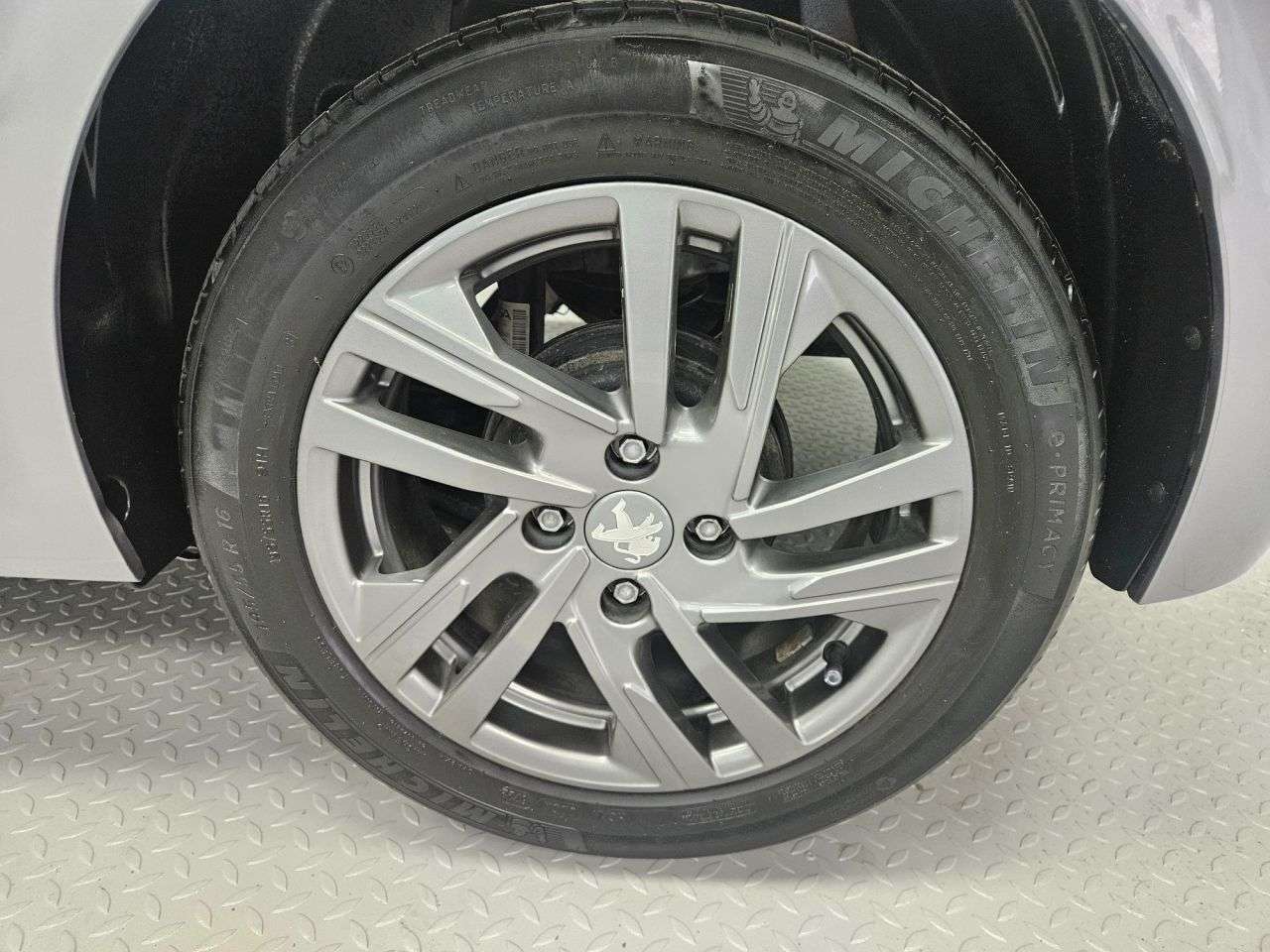 2022 PEUGEOT 208 2022 PEUGEOT 208