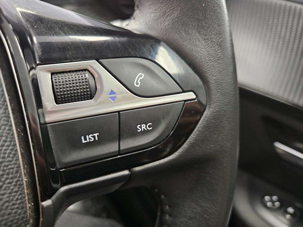 2022 PEUGEOT 208 2022 PEUGEOT 208