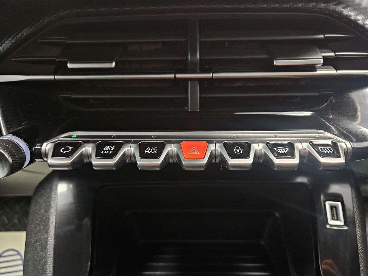 2022 PEUGEOT 208 2022 PEUGEOT 208