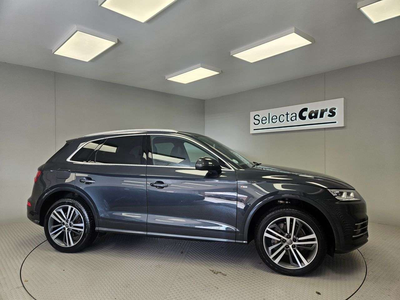2018 AUDI Q5 2018 AUDI Q5