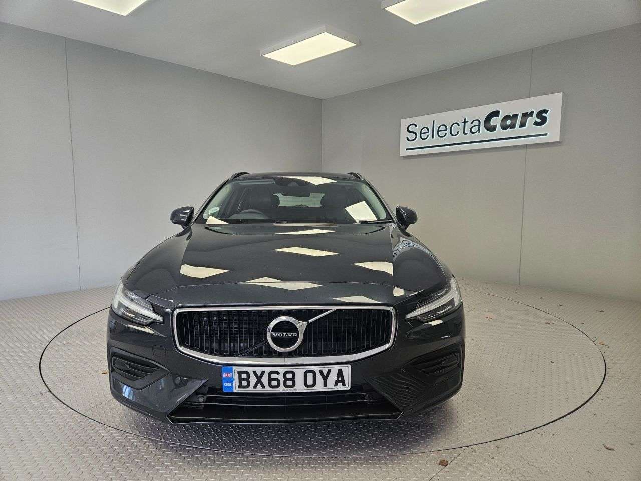 2019 VOLVO V60 2019 VOLVO V60