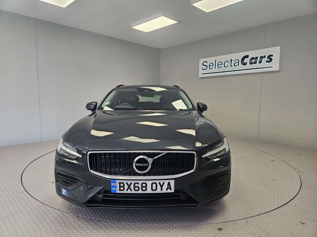 2019 VOLVO V60 2019 VOLVO V60