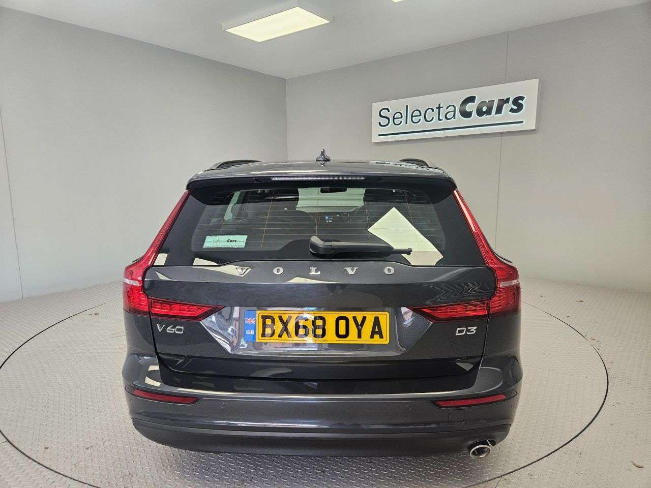 2019 VOLVO V60 2019 VOLVO V60