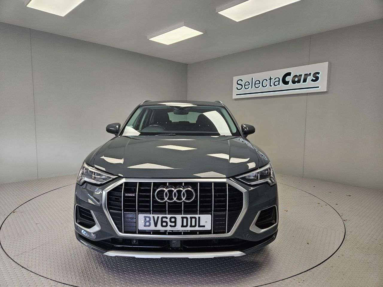2019 AUDI Q3 2019 AUDI Q3