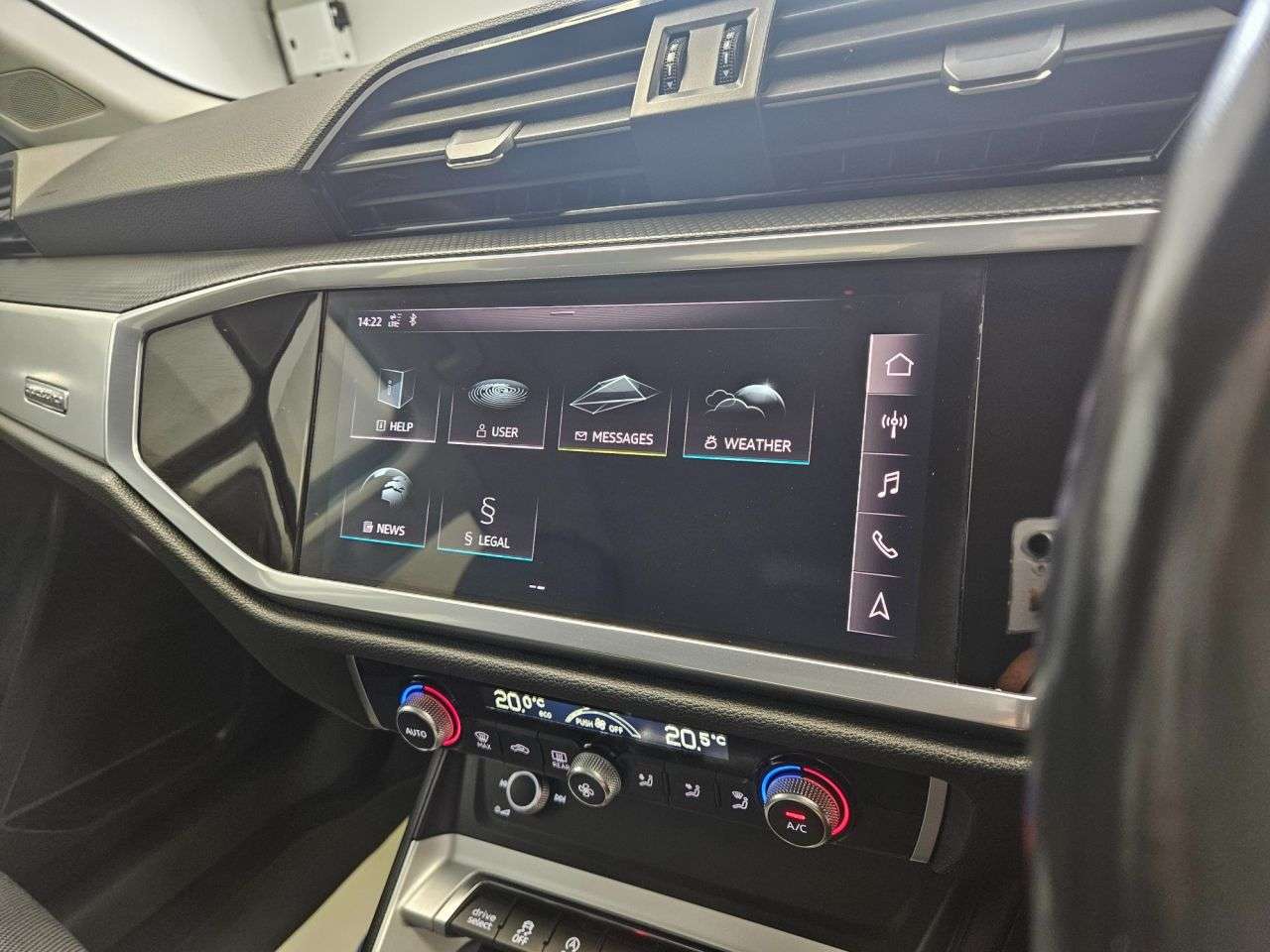 2019 AUDI Q3 2019 AUDI Q3