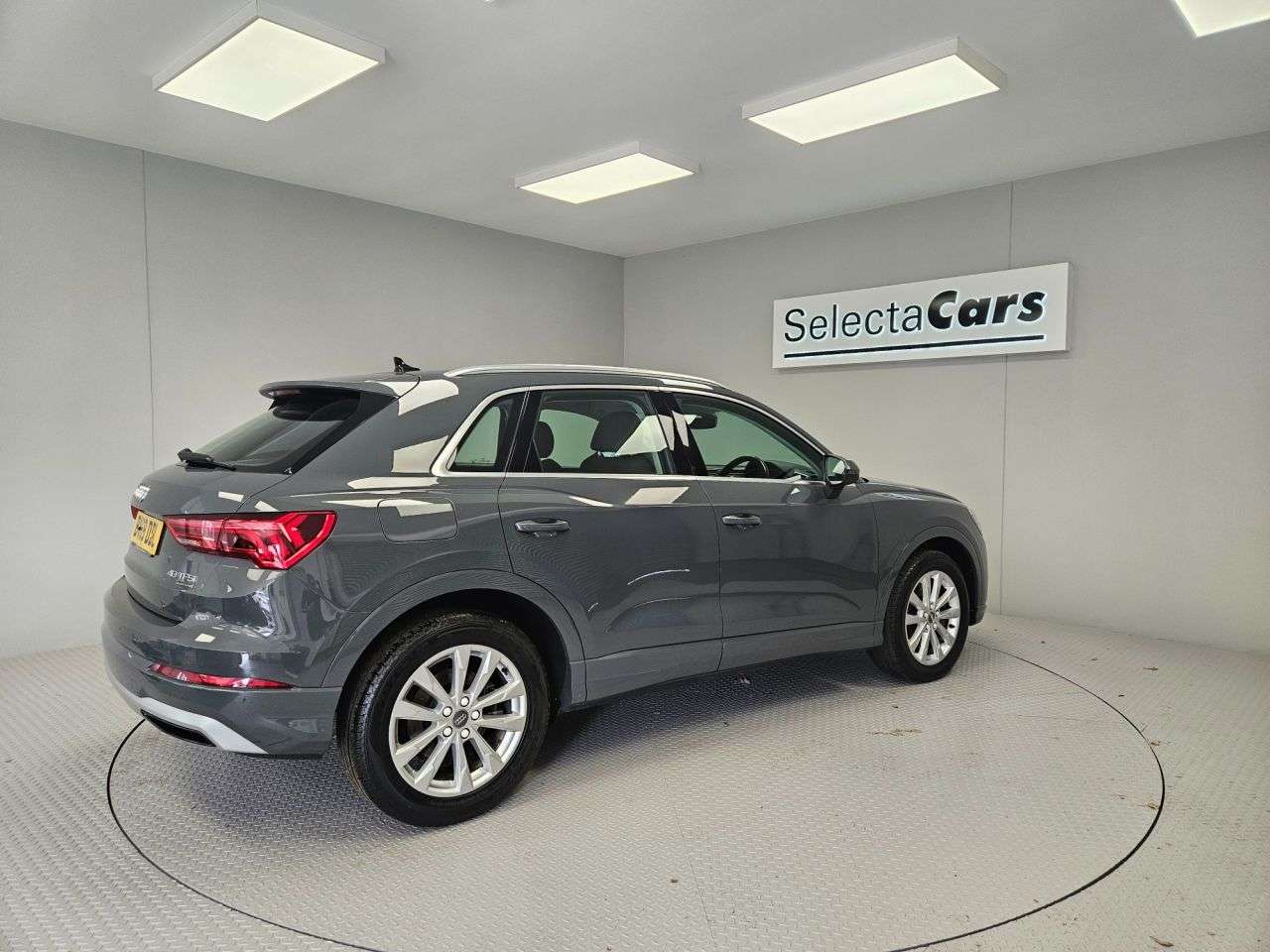 2019 AUDI Q3 2019 AUDI Q3