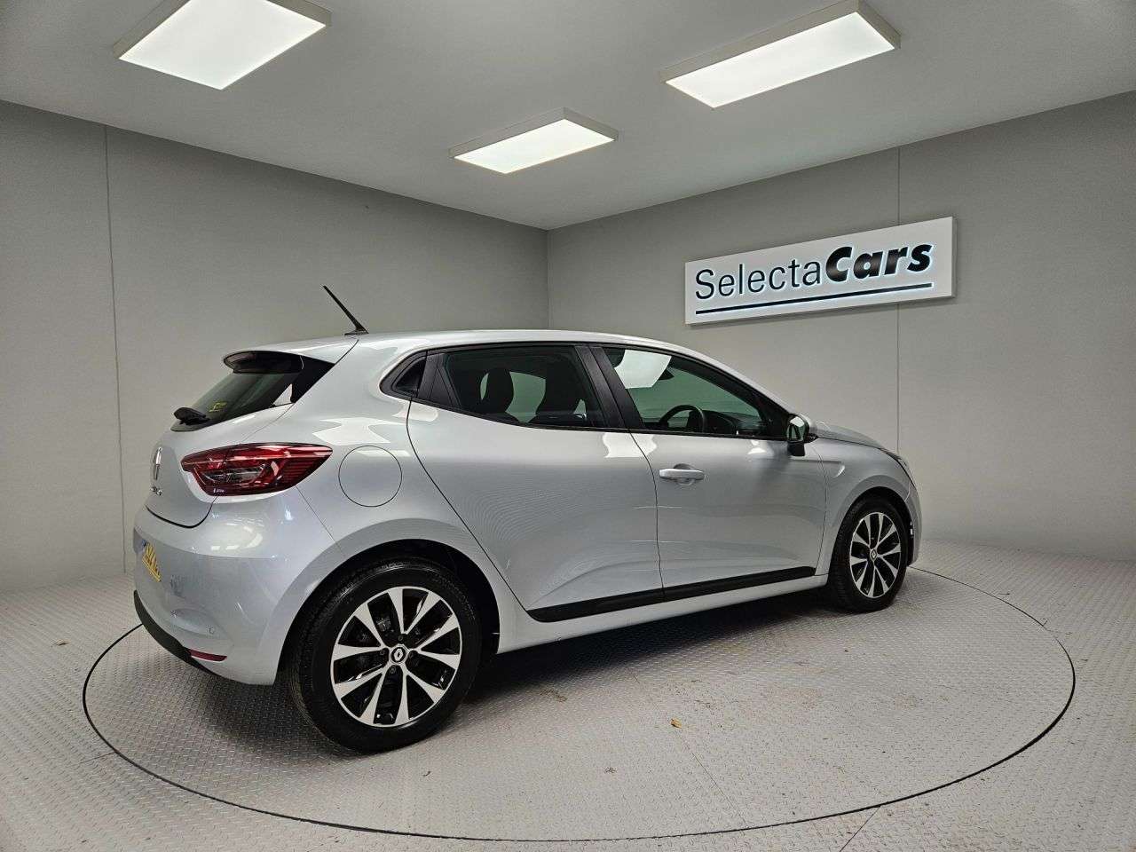 2022 RENAULT CLIO 2022 RENAULT CLIO