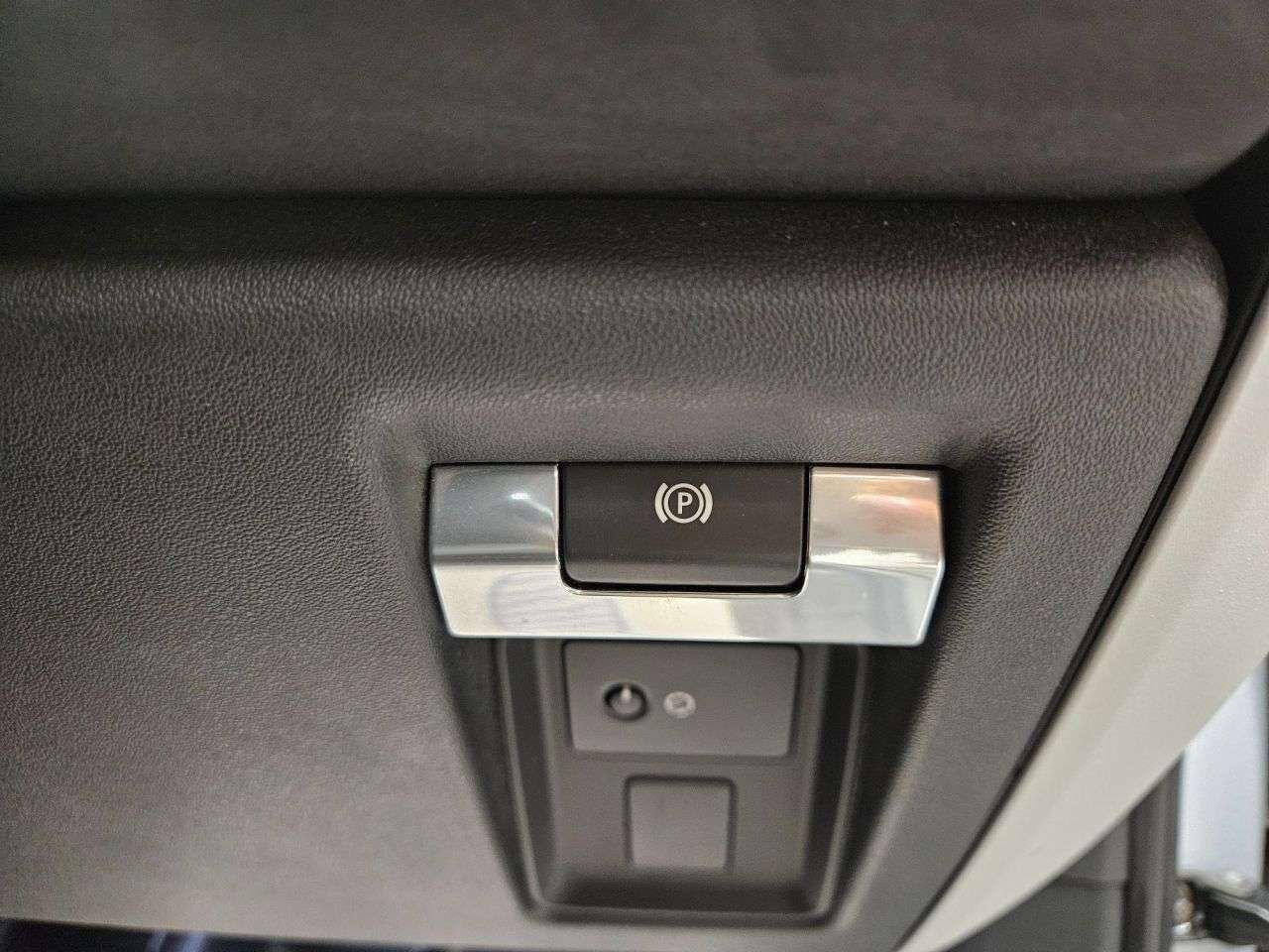 2020 LAND ROVER DEFENDER 2020 LAND ROVER DEFENDER