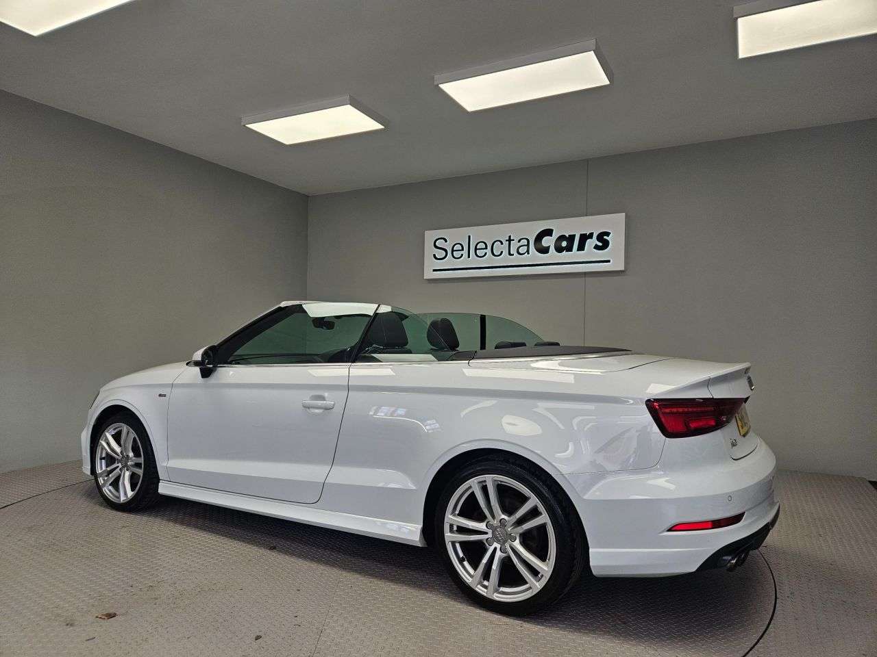 2017 AUDI A3 CABRIOLET 2017 AUDI A3 CABRIOLET