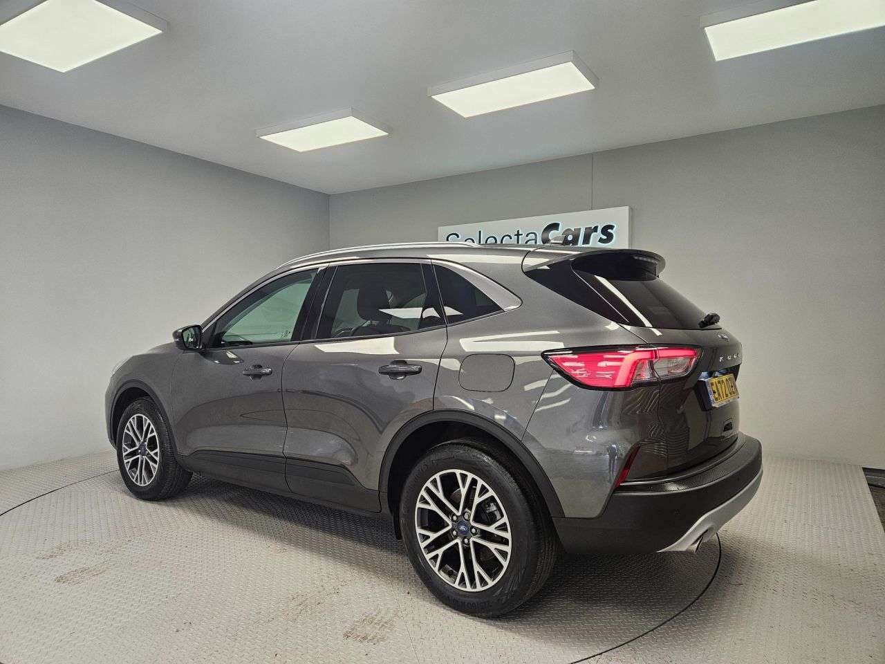 2022 FORD KUGA 2022 FORD KUGA