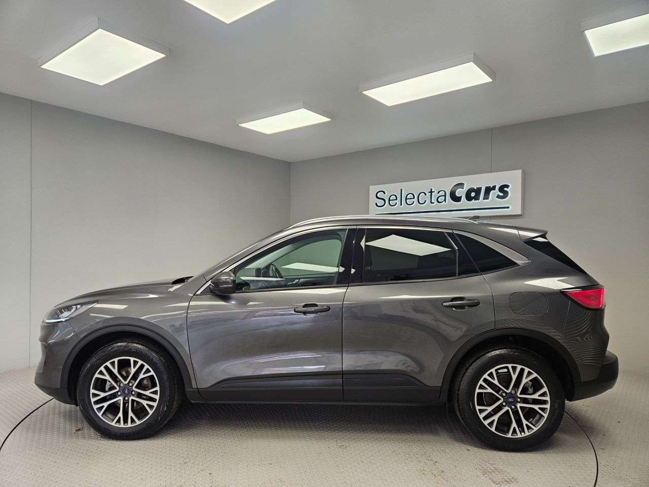 2022 FORD KUGA 2022 FORD KUGA