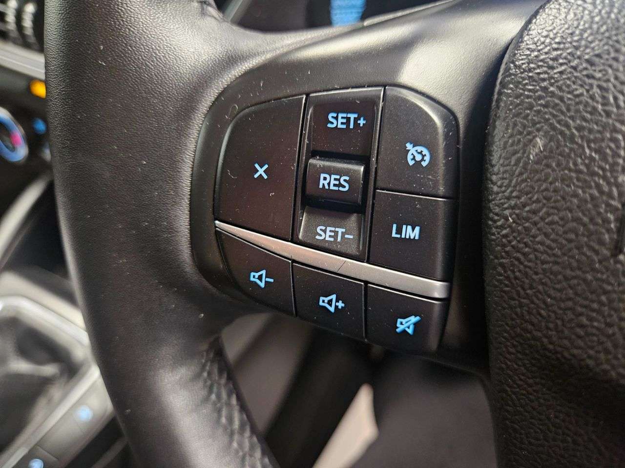 2022 FORD KUGA 2022 FORD KUGA