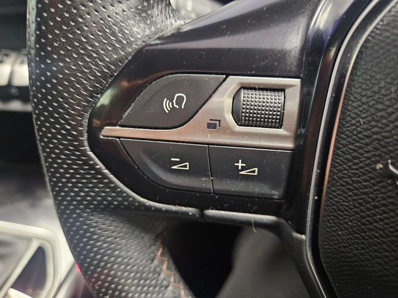 2019 PEUGEOT 3008 2019 PEUGEOT 3008