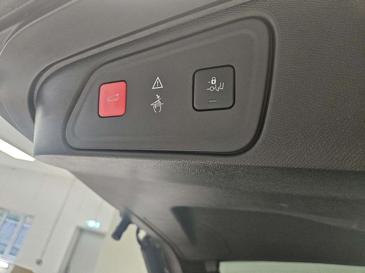 2019 PEUGEOT 3008 2019 PEUGEOT 3008