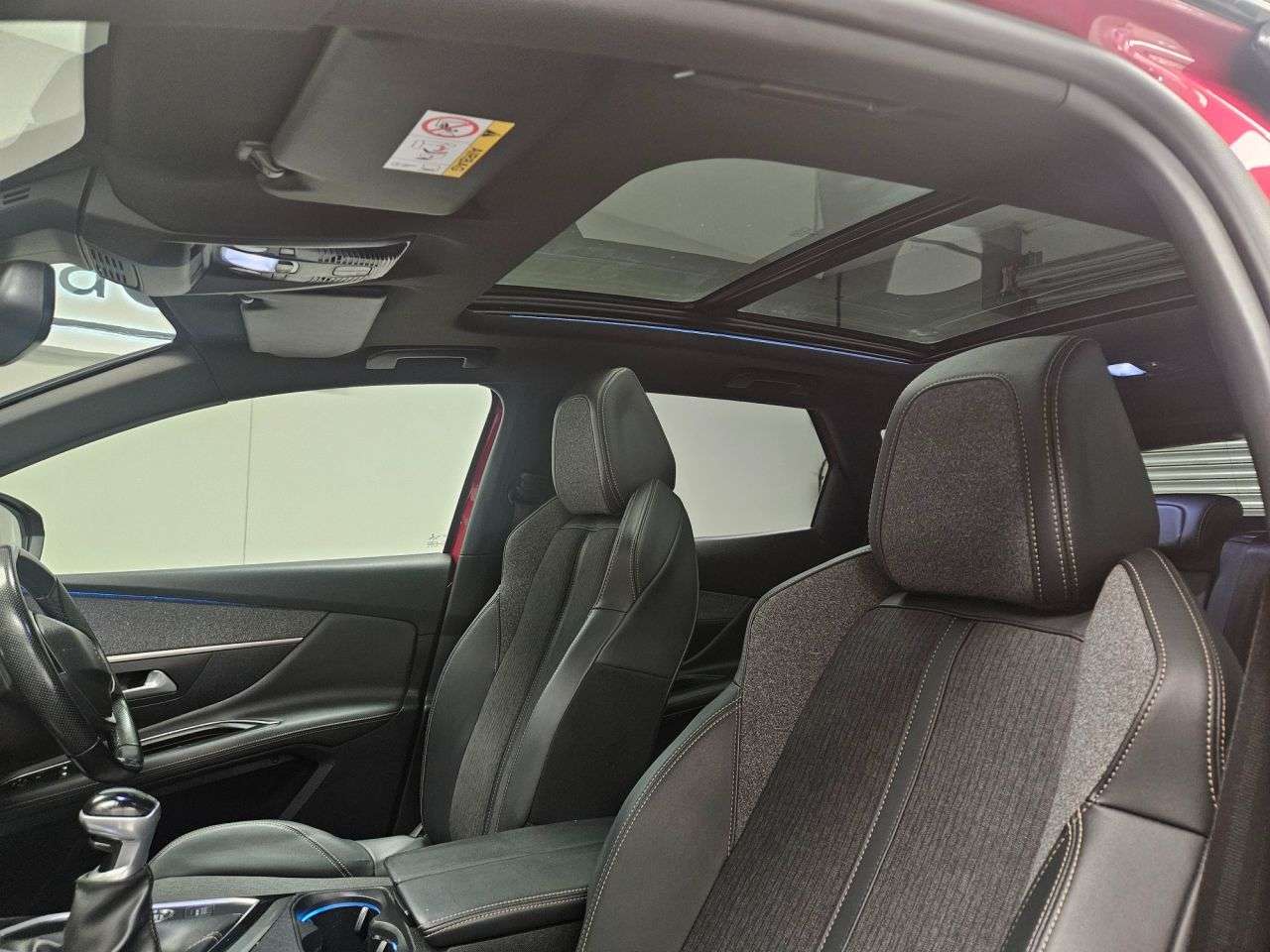 2019 PEUGEOT 3008 2019 PEUGEOT 3008