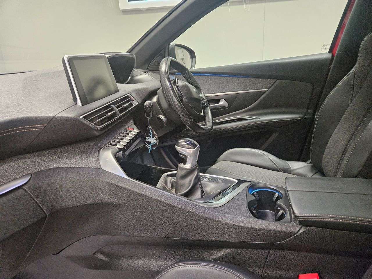 2019 PEUGEOT 3008 2019 PEUGEOT 3008