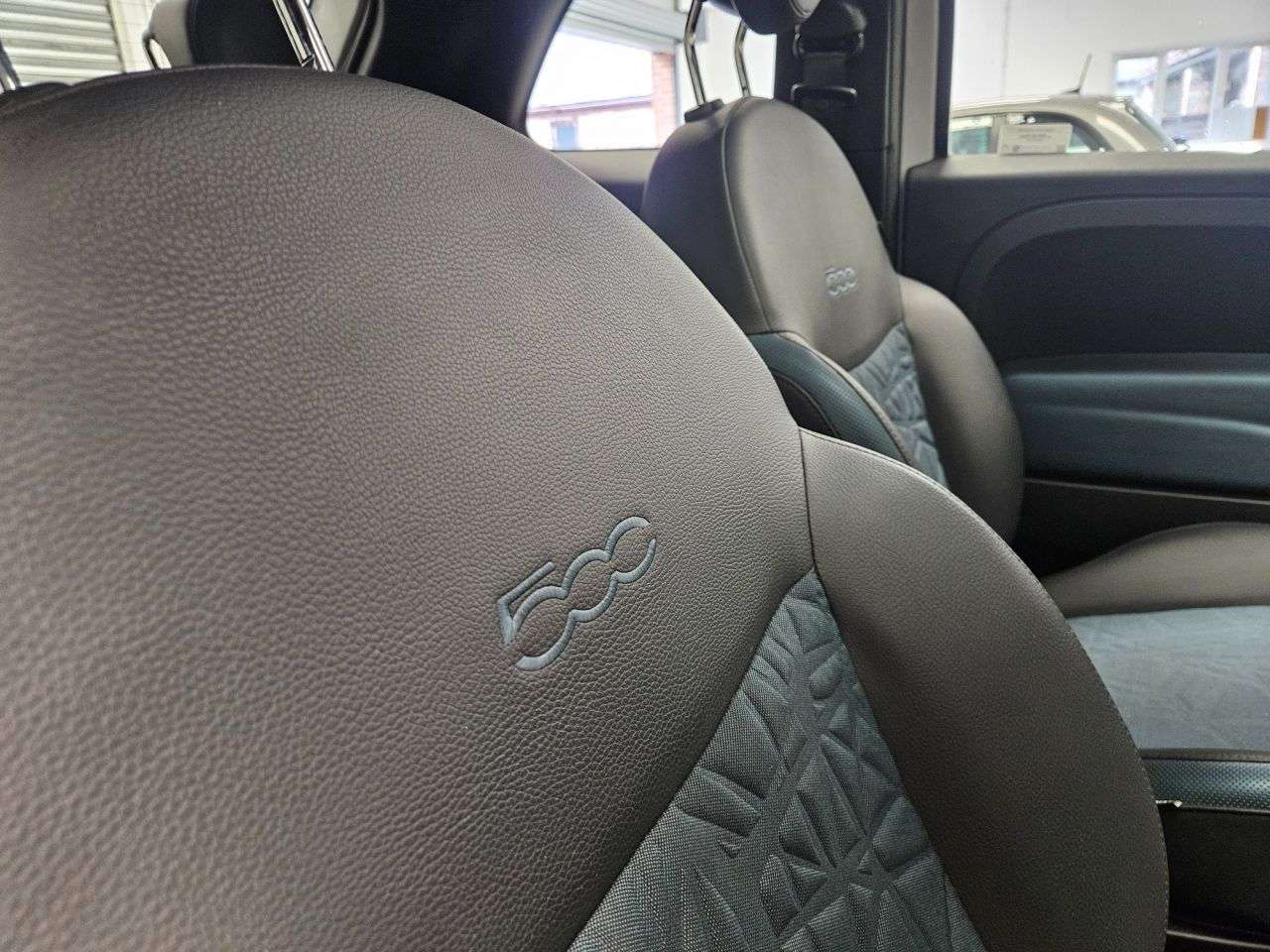 2020 FIAT 500 2020 FIAT 500