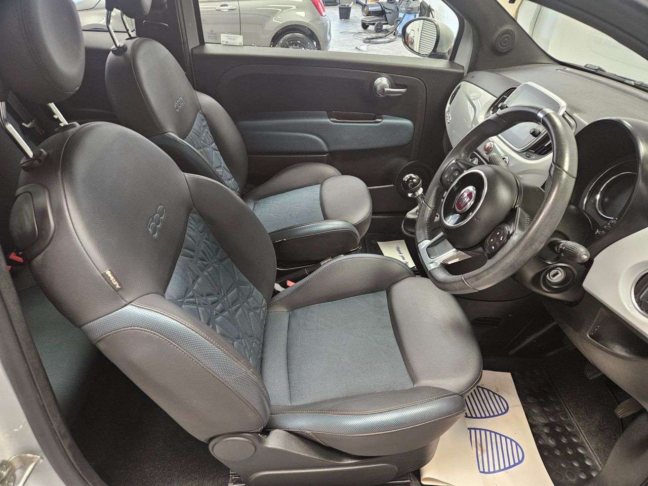 2020 FIAT 500 2020 FIAT 500