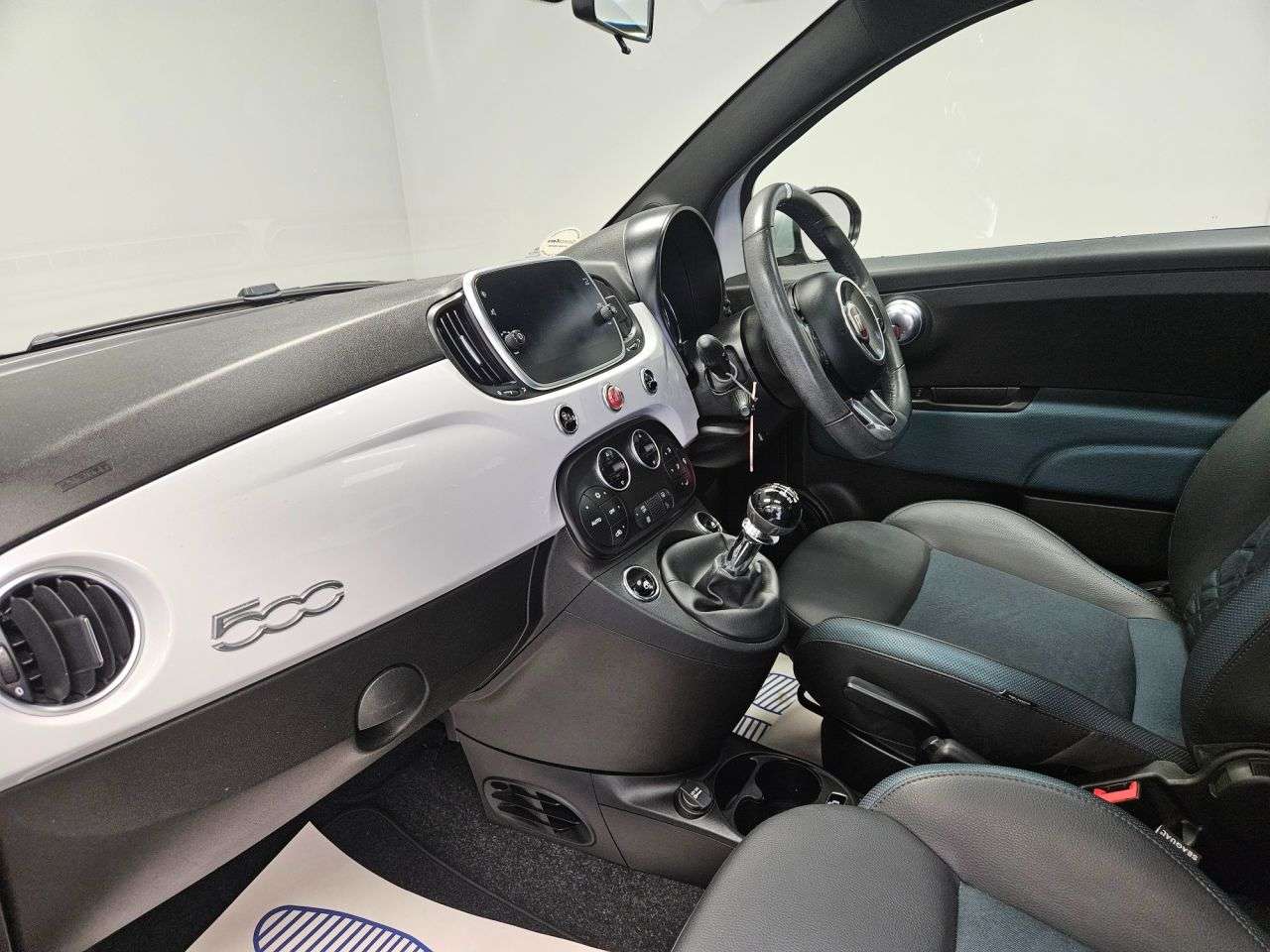 2020 FIAT 500 2020 FIAT 500