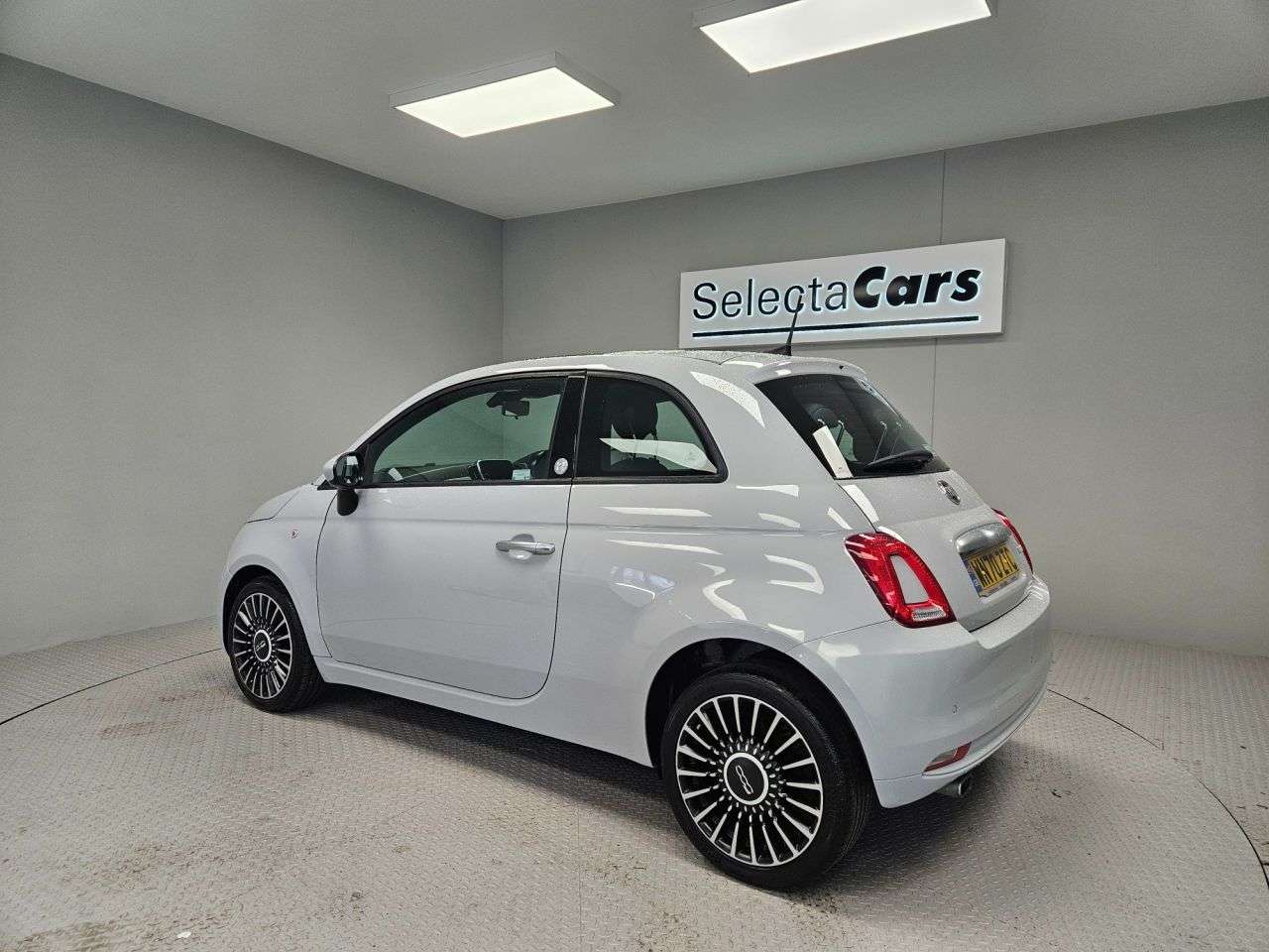 2020 FIAT 500 2020 FIAT 500