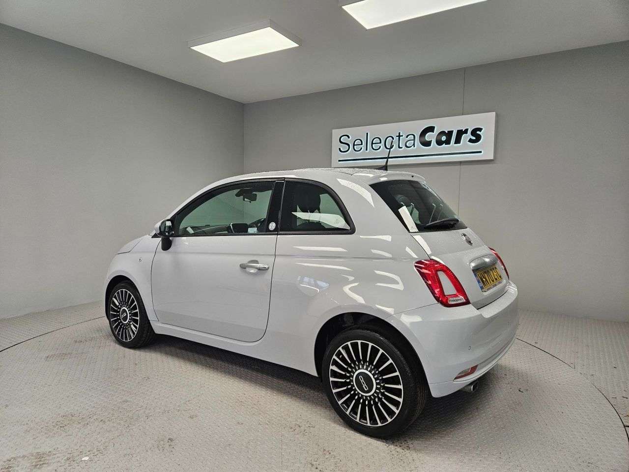 2020 FIAT 500 2020 FIAT 500