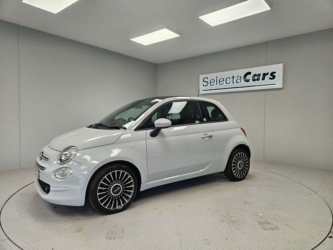 2020 FIAT 500 2020 FIAT 500