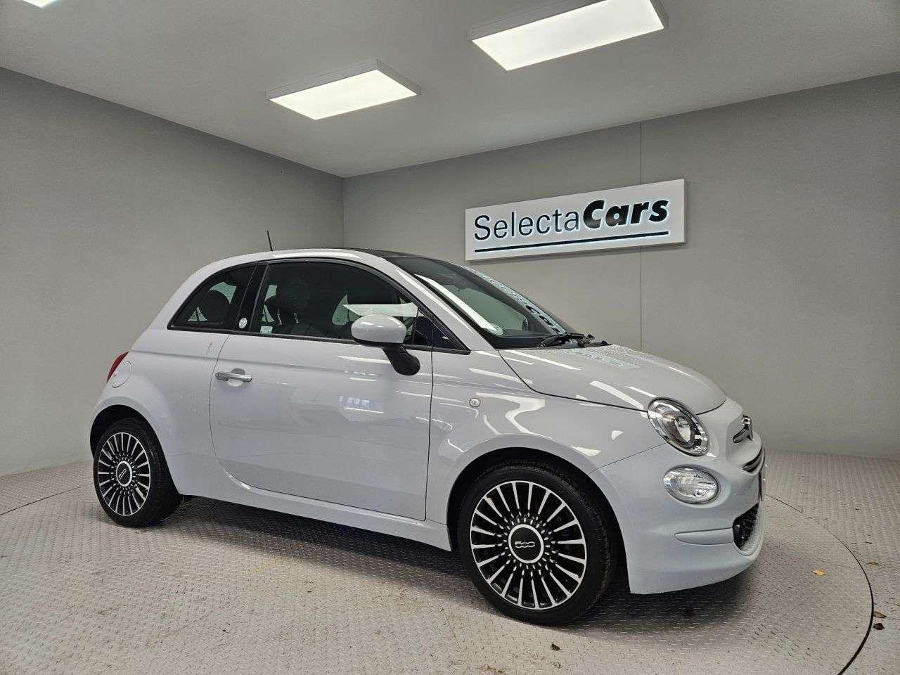 2020 FIAT 500 2020 FIAT 500