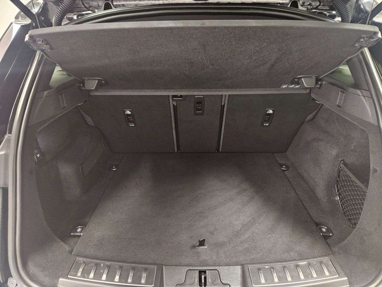 2019 LAND ROVER RANGE ROVER EVOQUE 2019 LAND ROVER RANGE ROVER EVOQUE