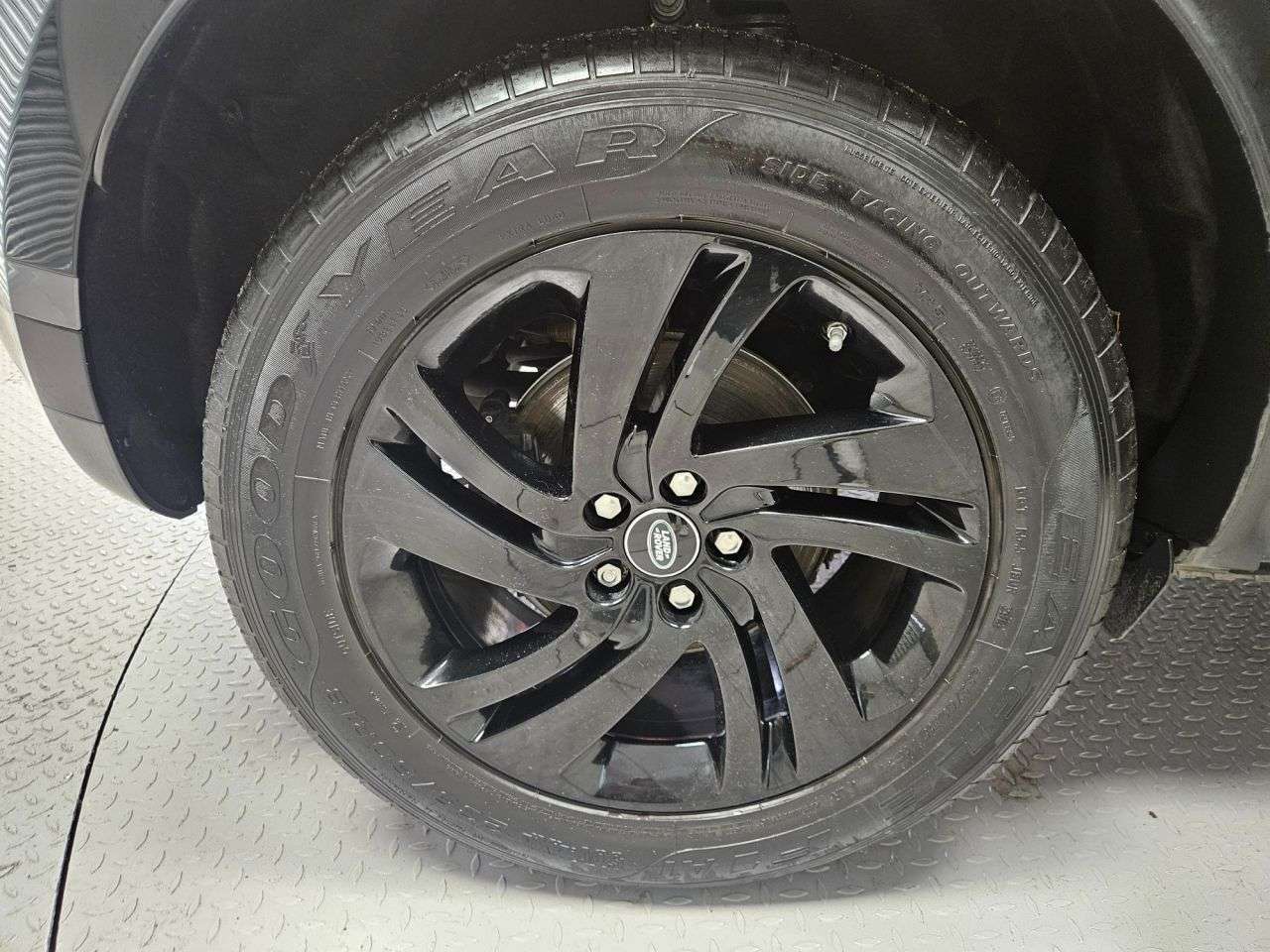 2019 LAND ROVER RANGE ROVER EVOQUE 2019 LAND ROVER RANGE ROVER EVOQUE