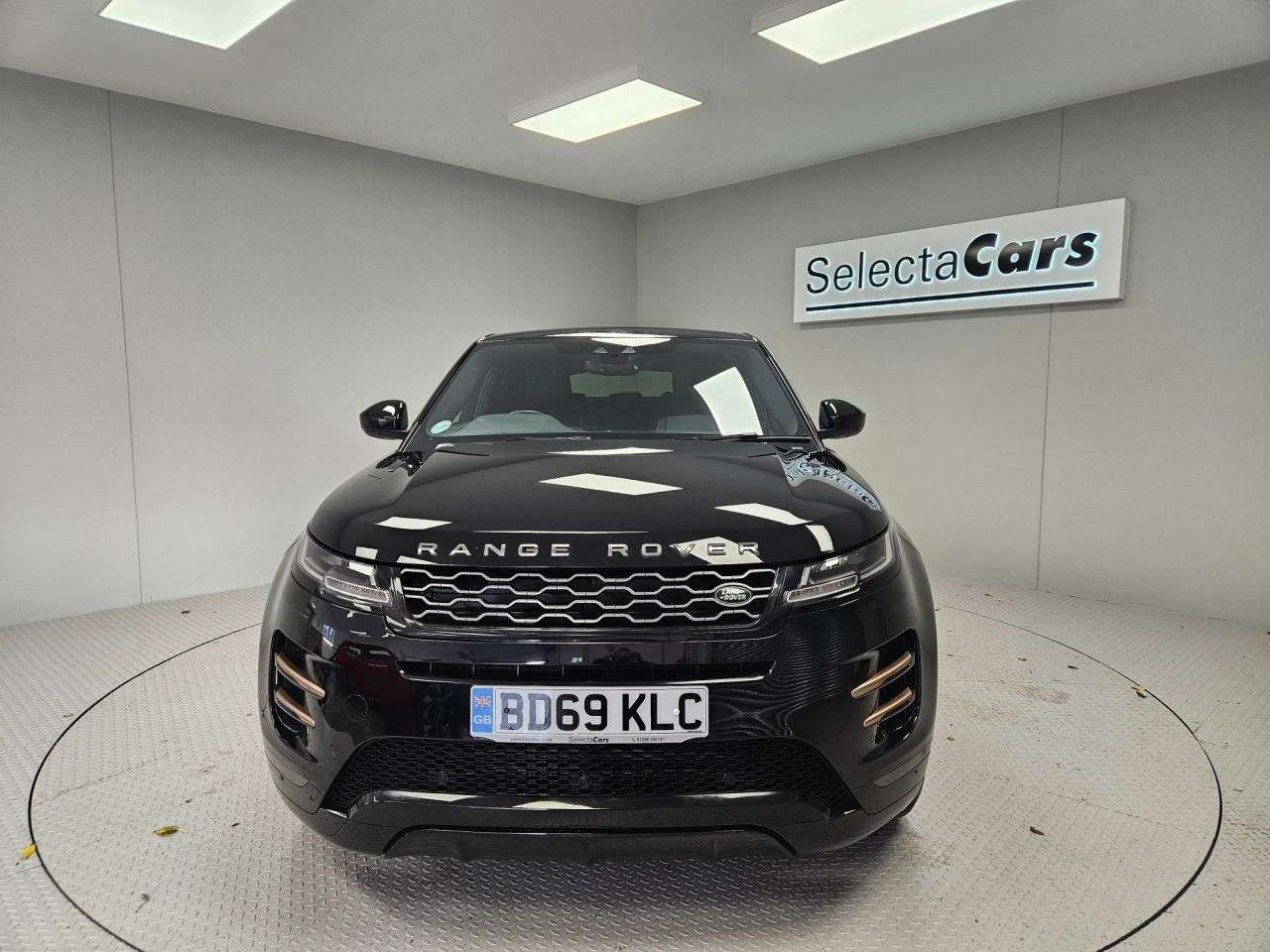 2019 LAND ROVER RANGE ROVER EVOQUE 2019 LAND ROVER RANGE ROVER EVOQUE