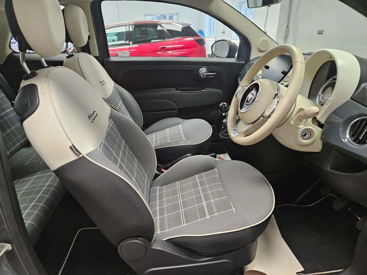 2020 FIAT 500 2020 FIAT 500