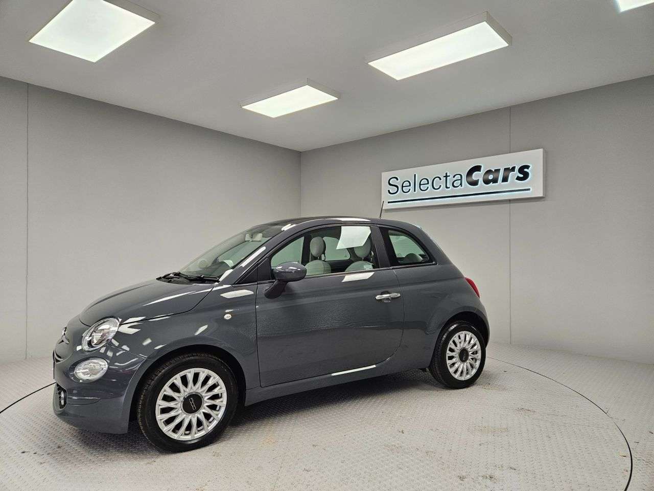 2020 FIAT 500 2020 FIAT 500