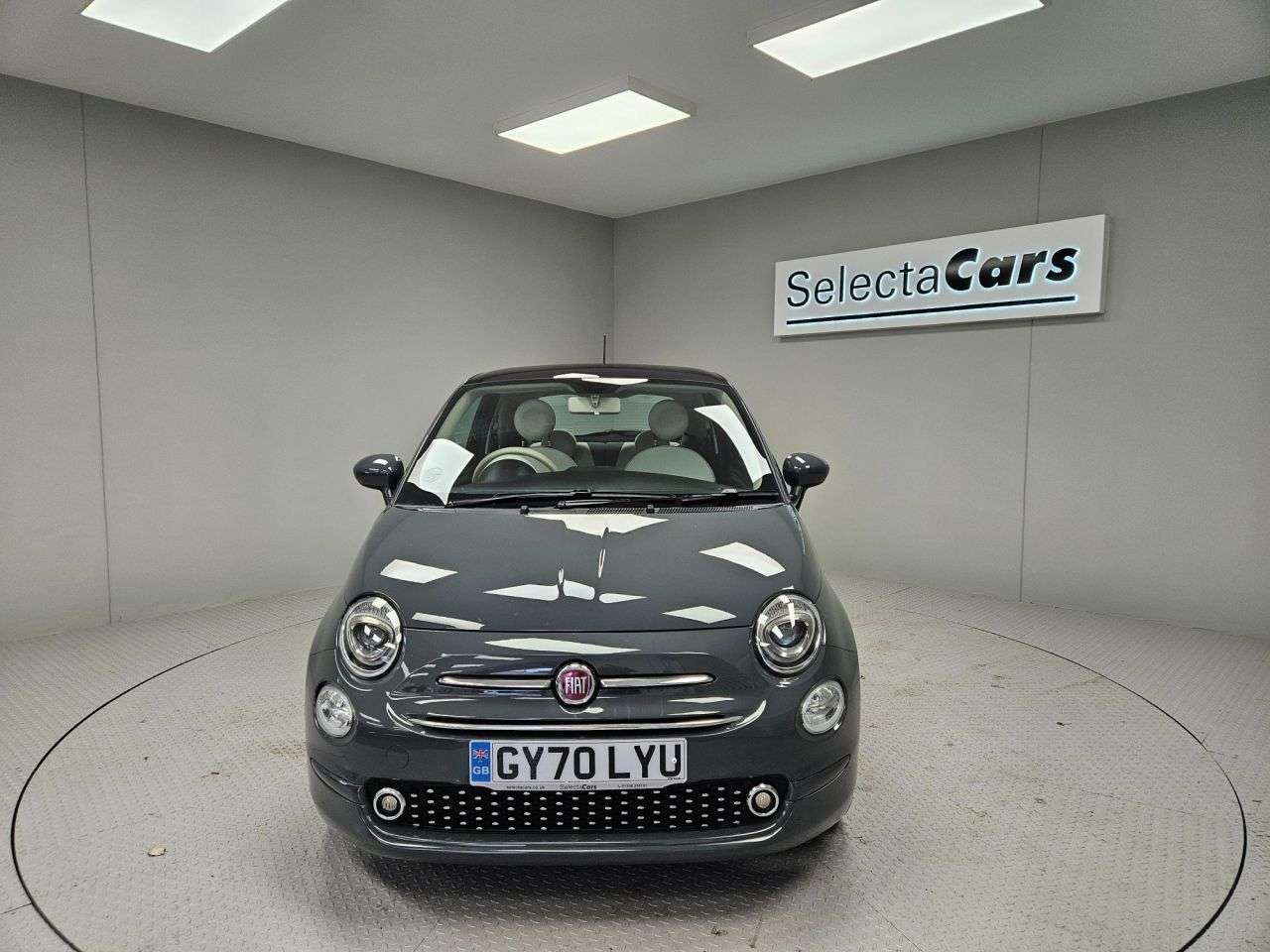 2020 FIAT 500 2020 FIAT 500