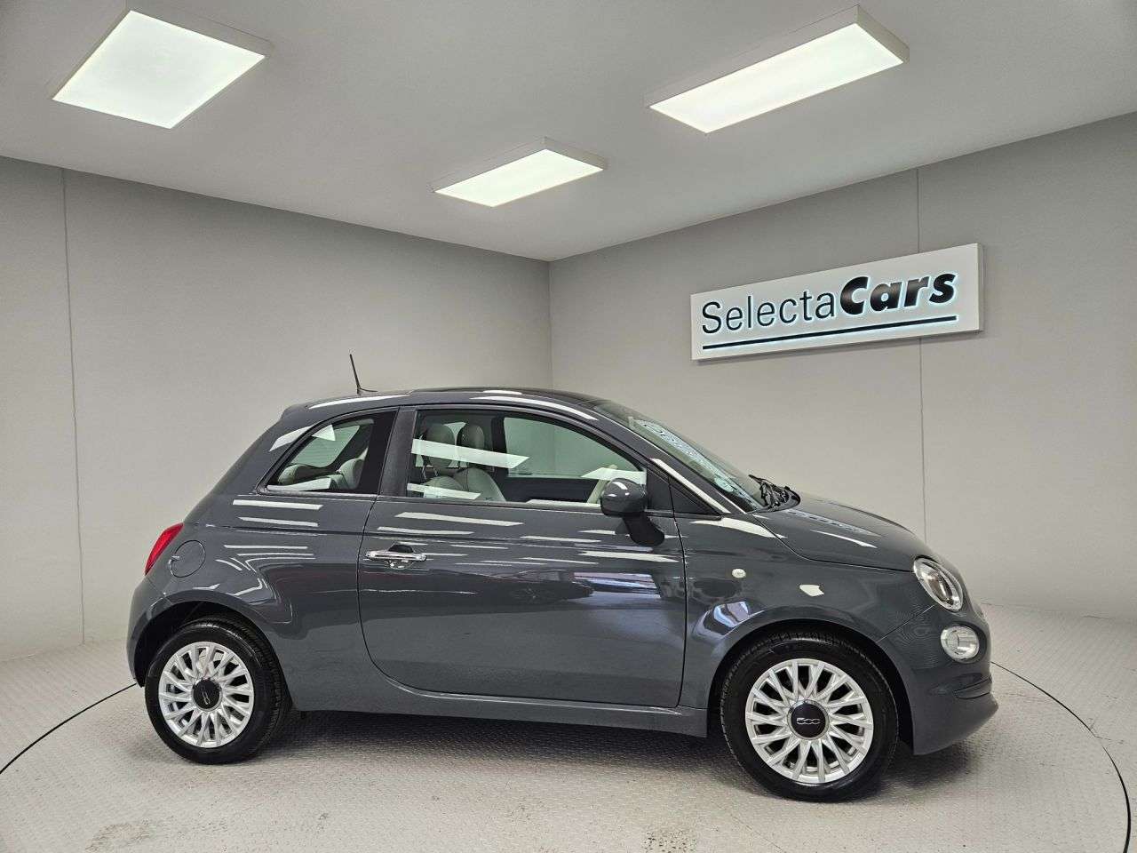 2020 FIAT 500 2020 FIAT 500