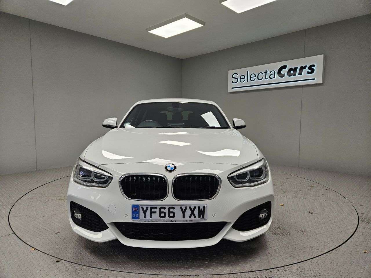 A 2016 BMW 1 SERIES 1.5 116d M Sport Hatchback 5dr Diesel Auto Euro 6 (s/s) (116 ps) A 2016 BMW 1 SERIES 1.5 116d M Sport Hatchback 5dr Diesel Auto Euro 6 (s/s) (116 ps)