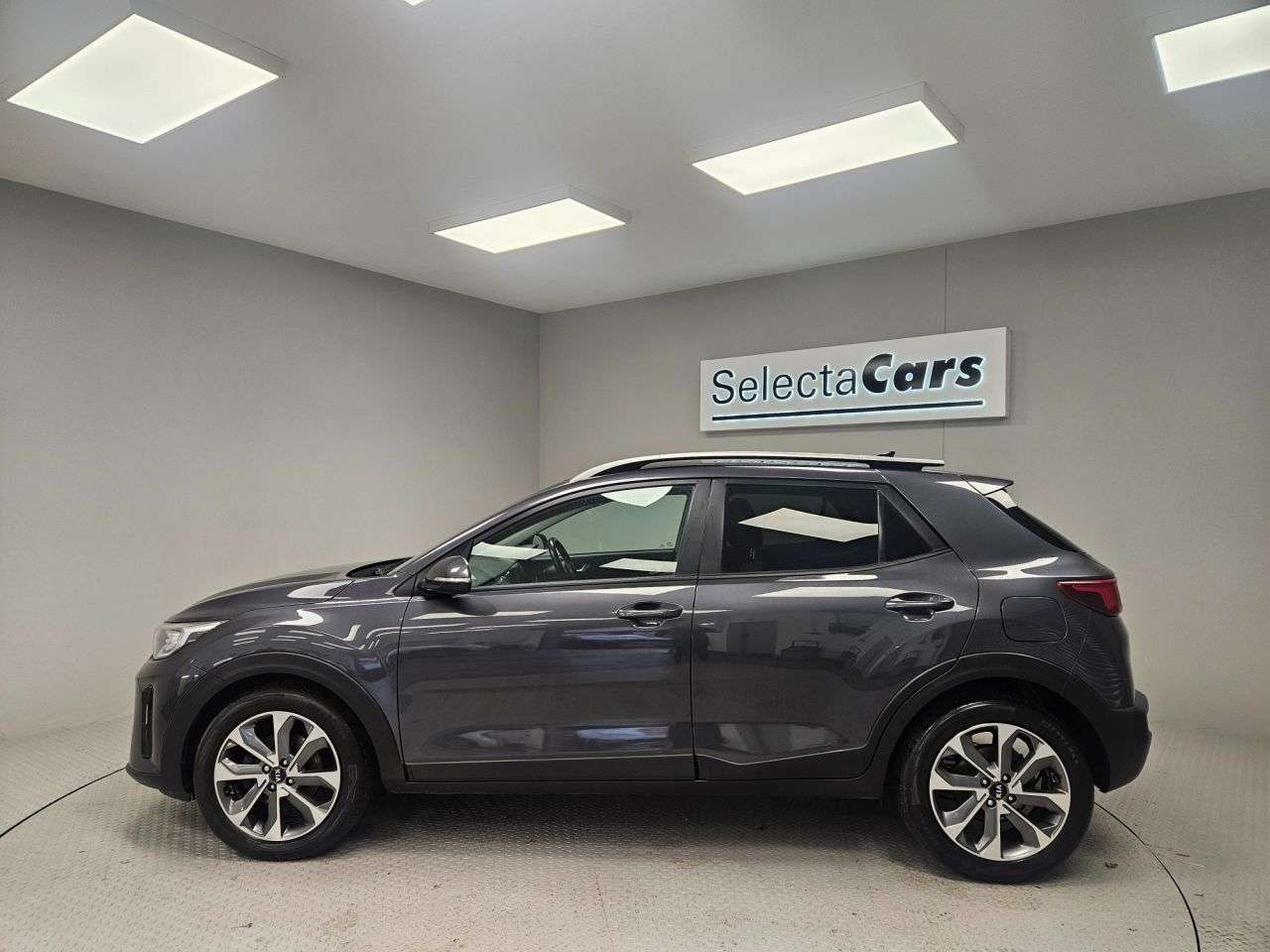 2018 KIA STONIC 2018 KIA STONIC