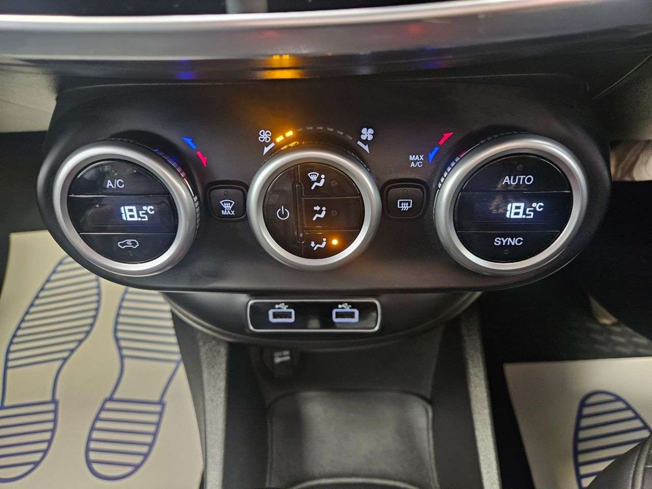 2023 FIAT 500X 2023 FIAT 500X