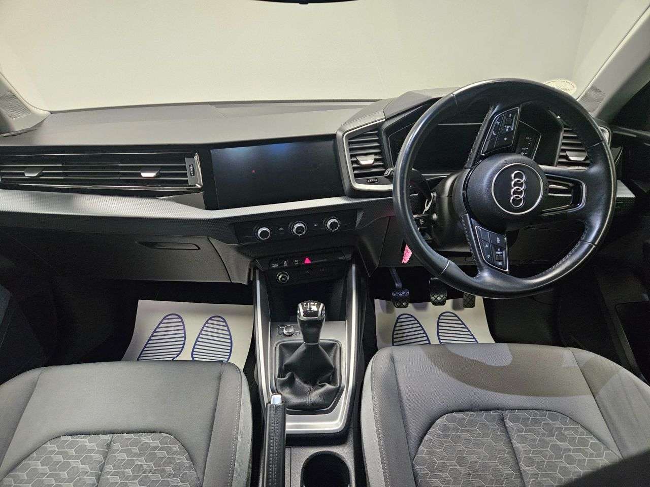 2020 AUDI A1 2020 AUDI A1