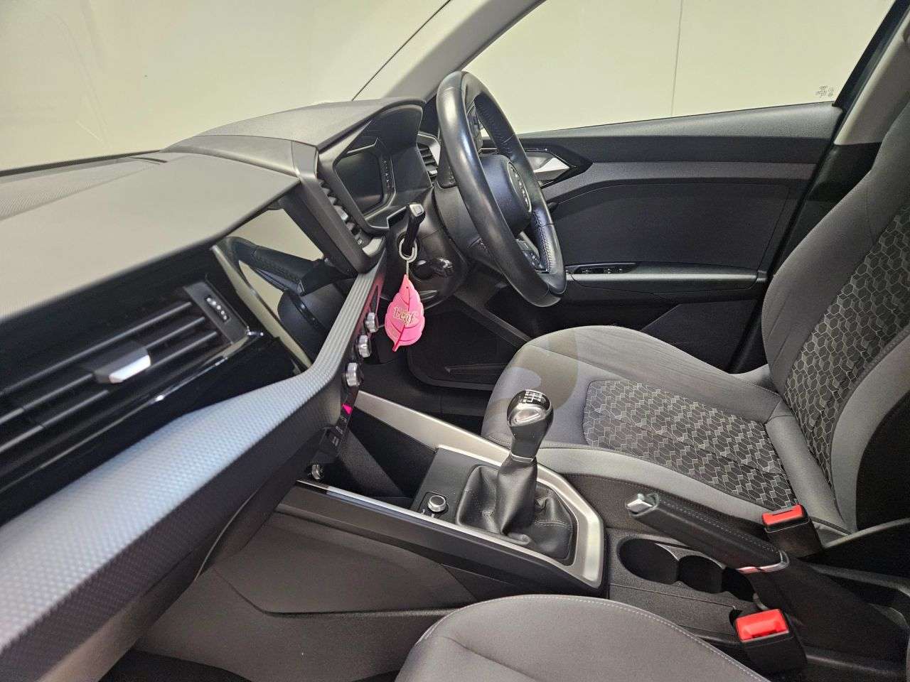 2020 AUDI A1 2020 AUDI A1