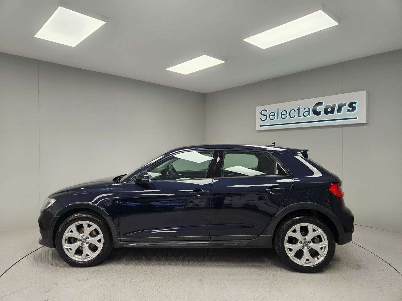 2020 AUDI A1 2020 AUDI A1