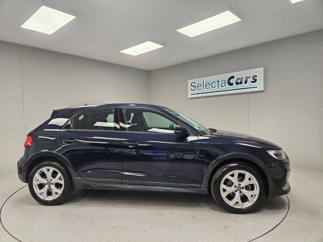 2020 AUDI A1 2020 AUDI A1