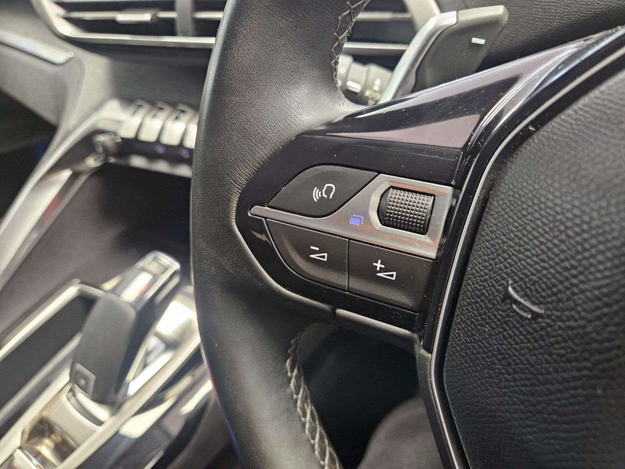 2018 PEUGEOT 3008 2018 PEUGEOT 3008