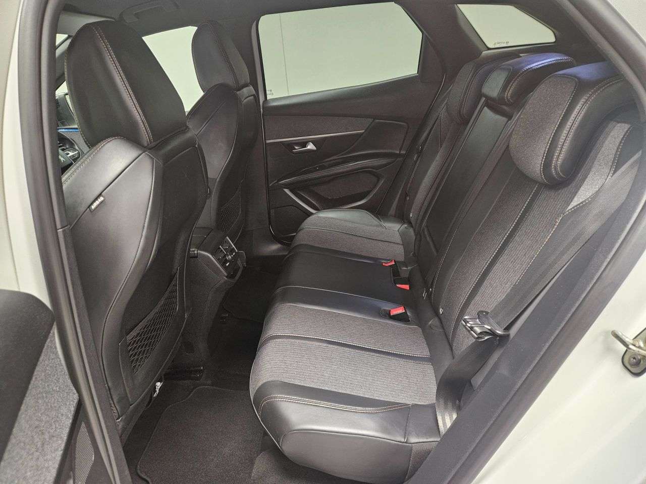 2017 PEUGEOT 3008 2017 PEUGEOT 3008