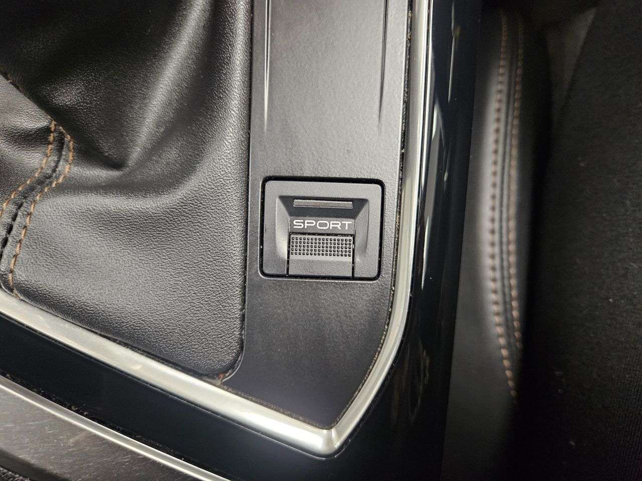 2017 PEUGEOT 3008 2017 PEUGEOT 3008