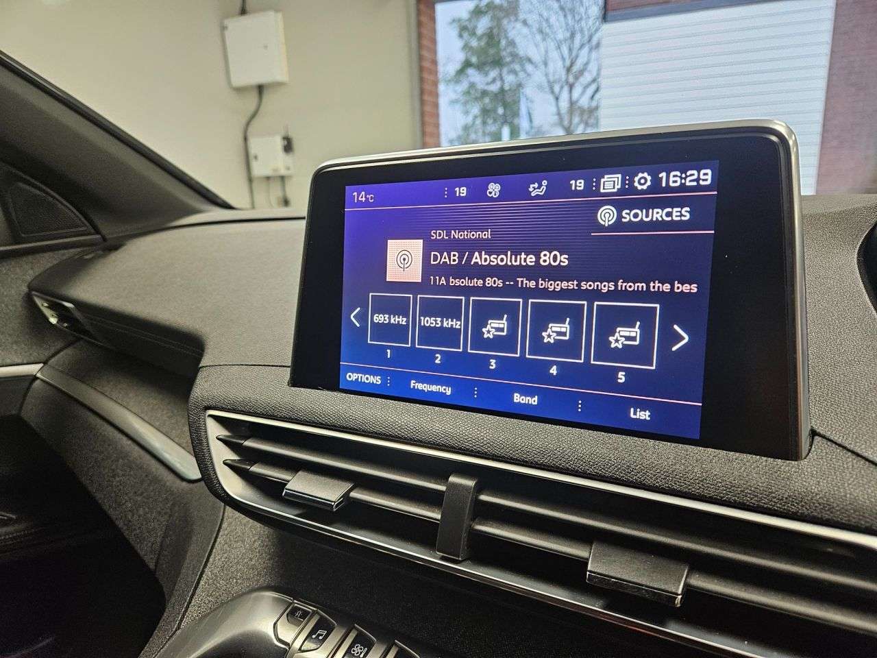 2017 PEUGEOT 3008 2017 PEUGEOT 3008